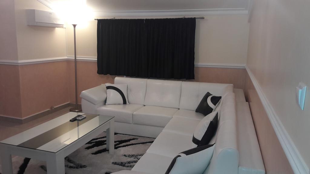 Apartments Royal Menex Požarevac エクステリア 写真
